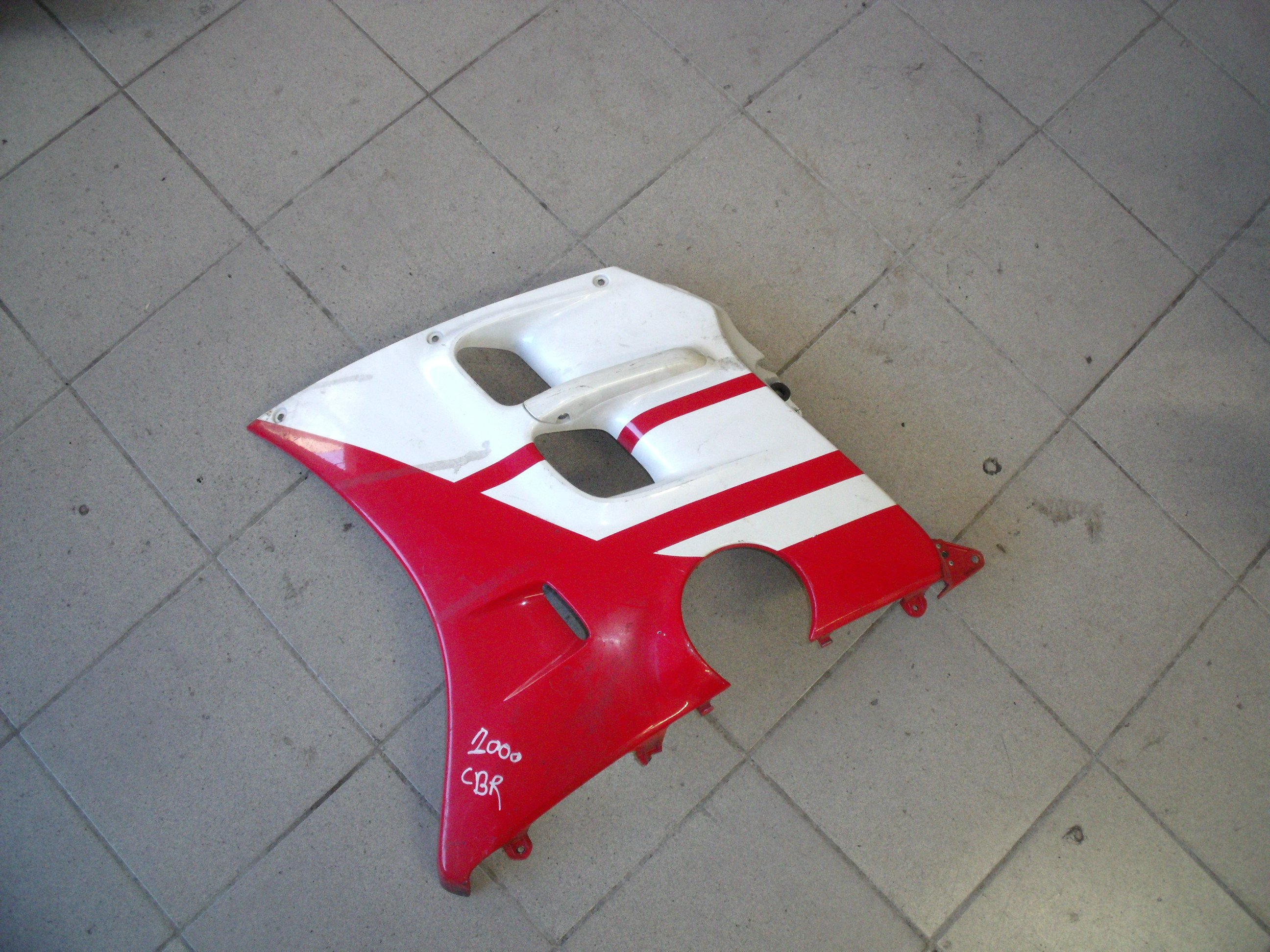 Flanc De Carénage Pour Honda CBR 1000 F (occasion, état Correct)