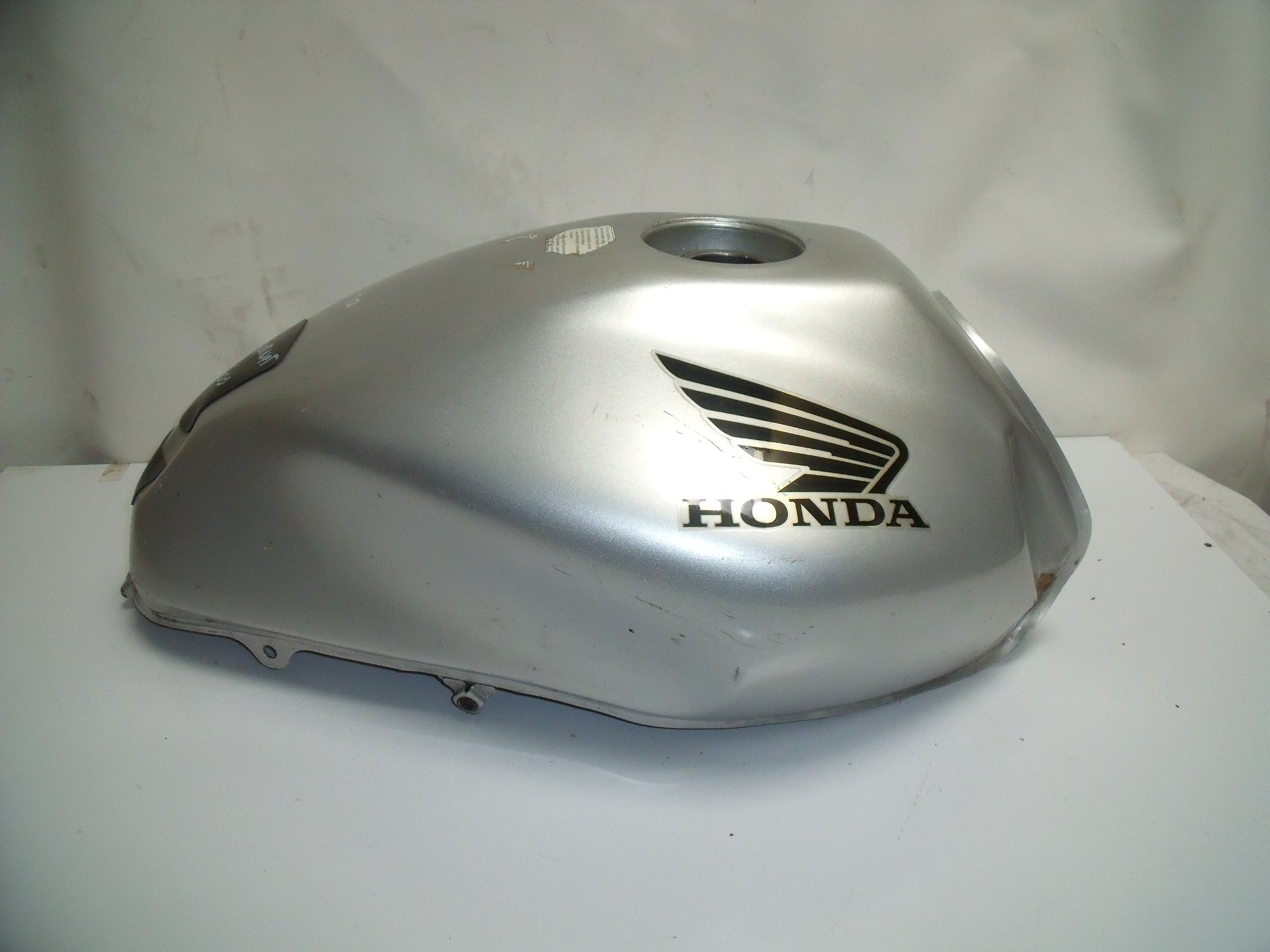 Cache Carénage Latéral Gauche Pour Honda 125 XLS – Pièce D’occasion