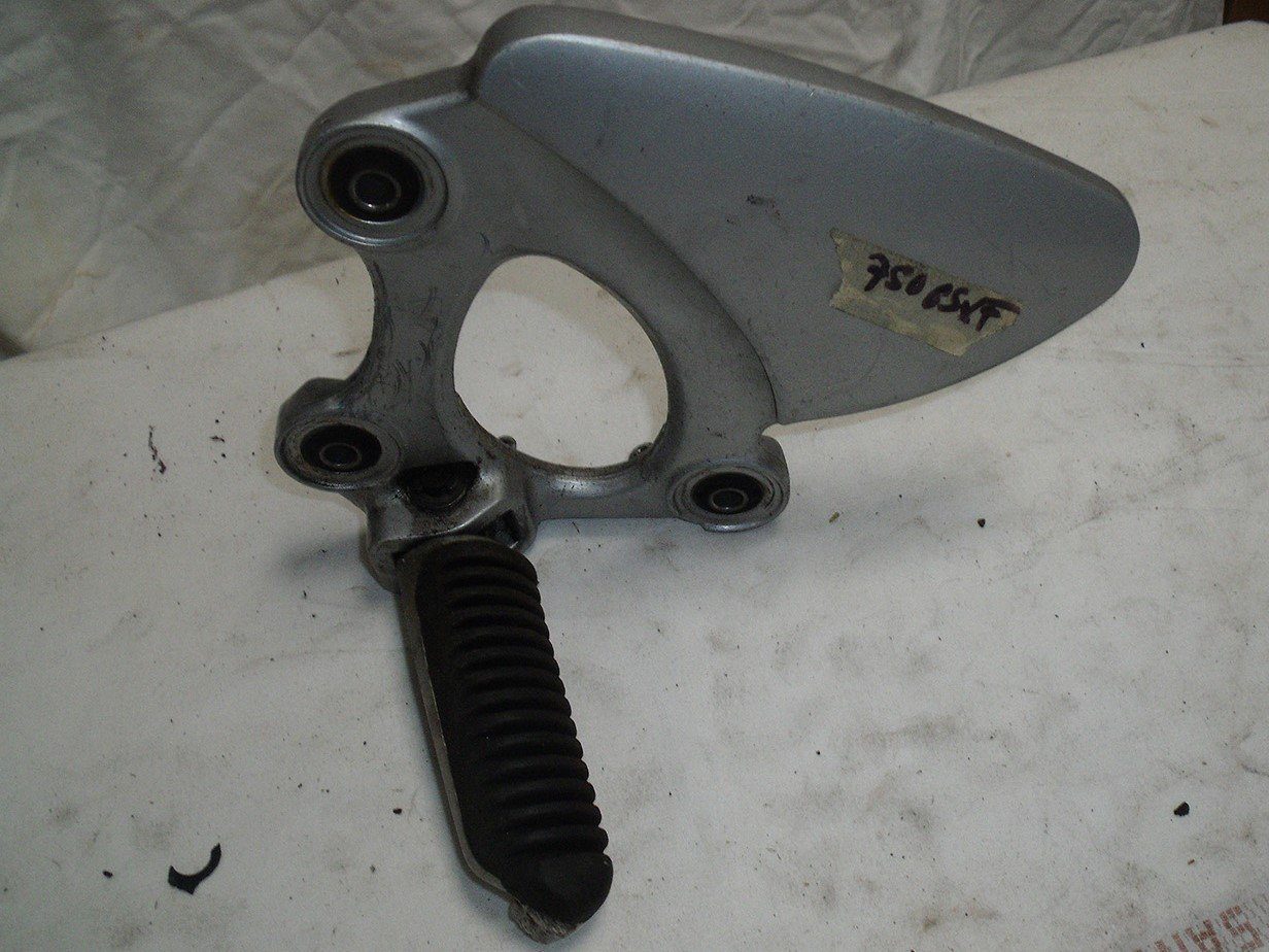 Repose-pied Avant Droit Pour Suzuki Katana 750 GSX750F 1993 – Cheville GSX 93