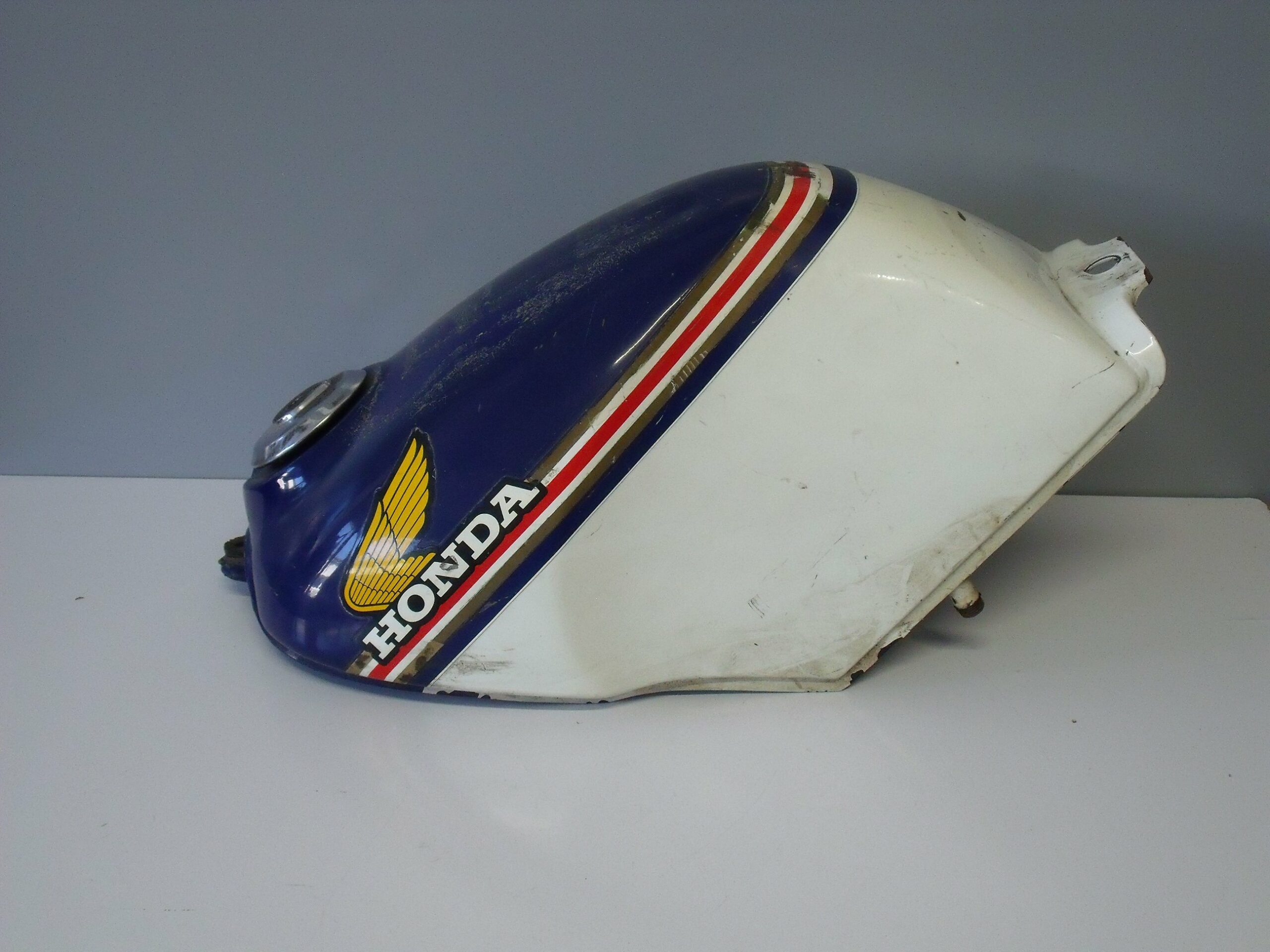 Protège-réservoir Honda NSR 125 R - Grip M Noir Latéral, Neuf Sous Blister