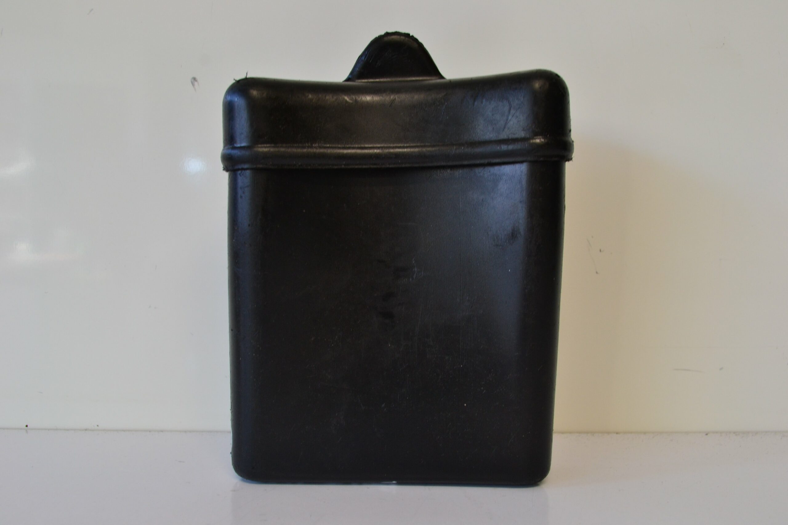 Boite à outils vide pour Honda 125 XLR - JD04 main image 0