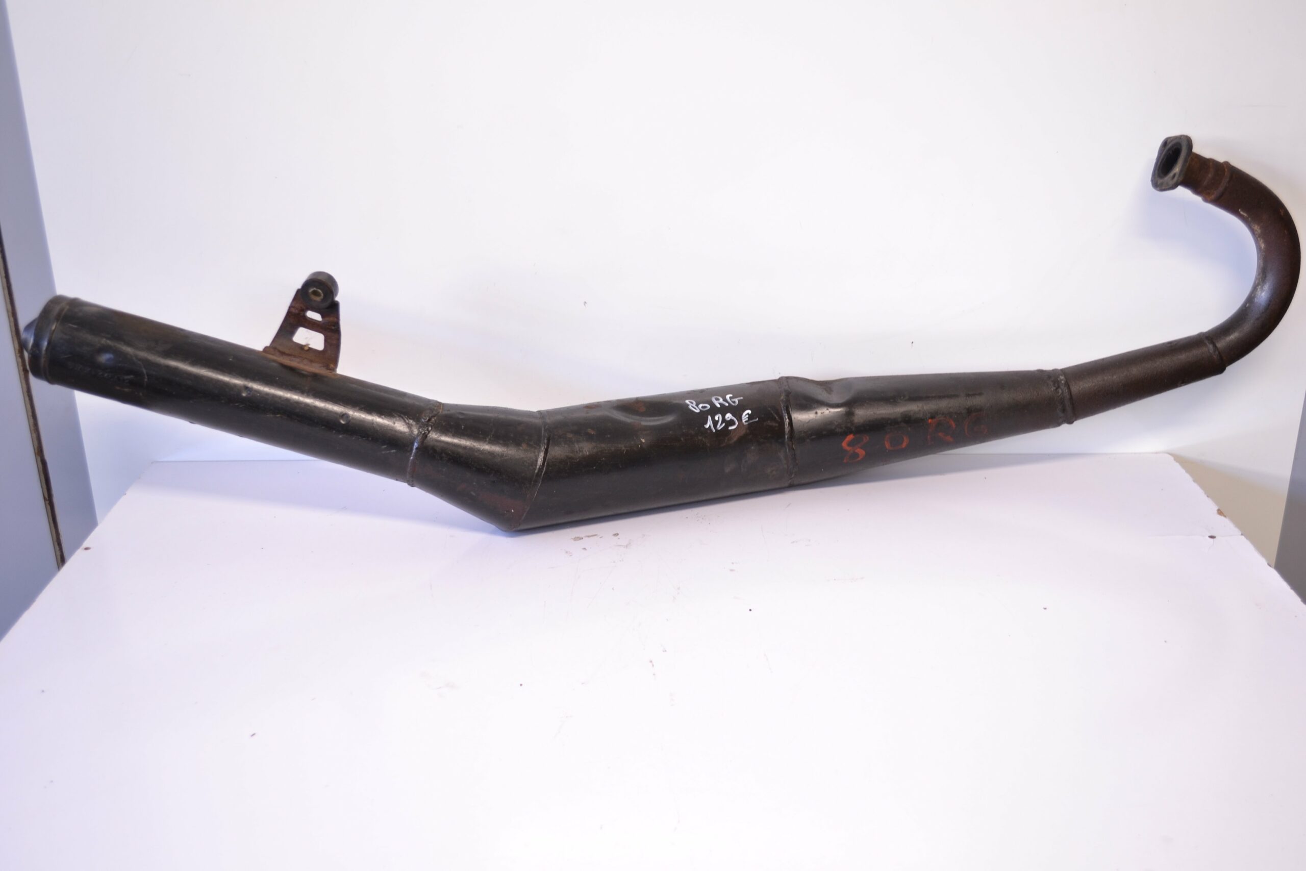 Suzuki 01421-06168 goujon échappement 6x16 RG80 PV50 LT80 TS50Er RM80