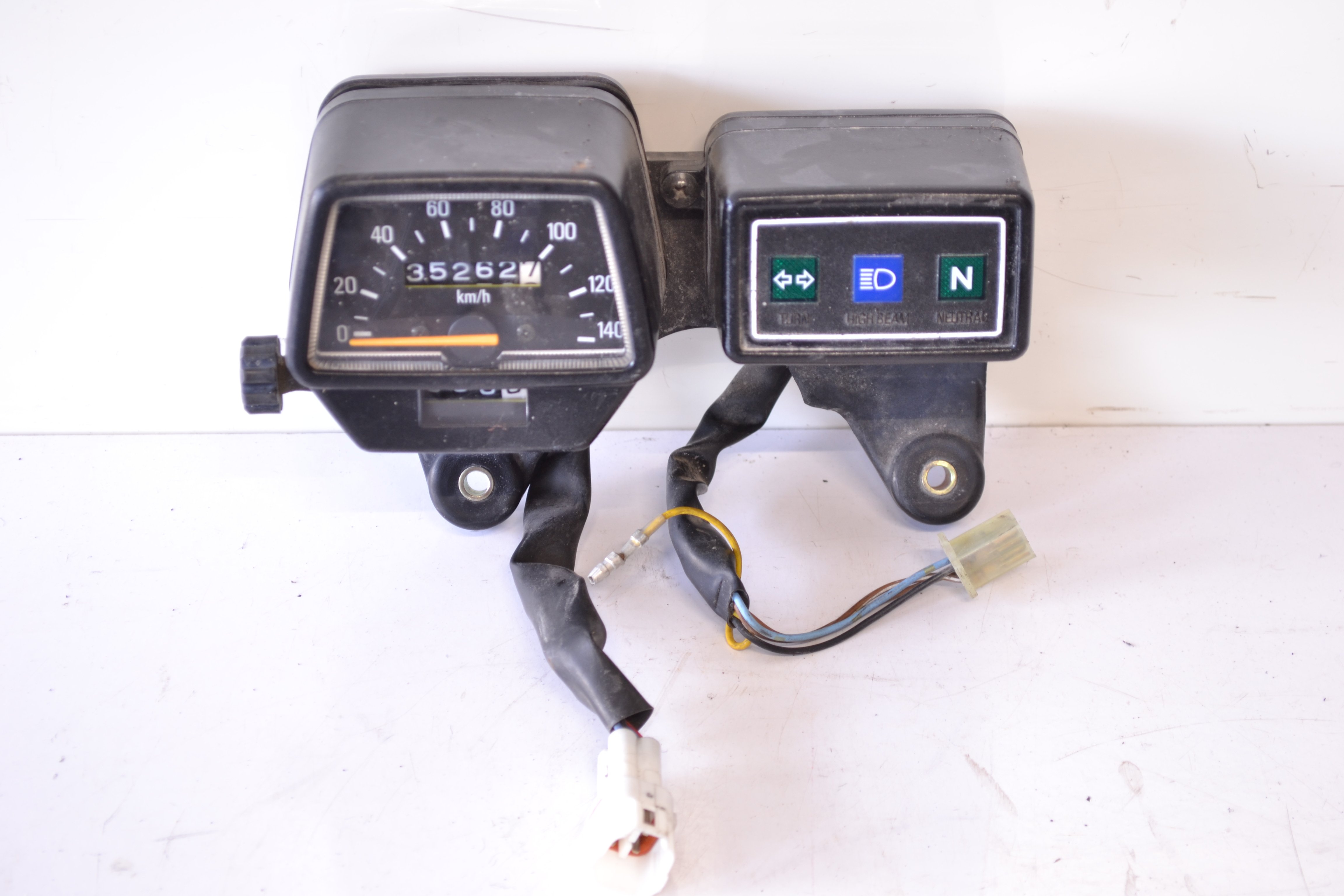 Compteur Yamaha Pour 125 WR-R / WR-X - Réf. 22B-H3500-00 - Occasion En Parfait état De Fonctionnement