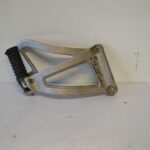 yamaha 750 super tenere platine de repose pied arriere (1)
