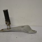 YAMAHA VIRAGO 125 support marche pied D (1)