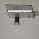YAMAHA VIRAGO 125 support marche pied D (2)