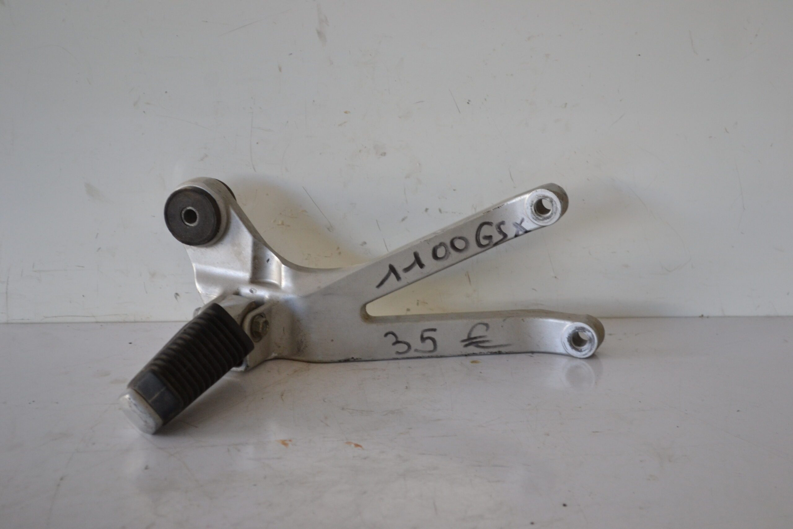 Repose-Pieds Arrière BiTek Origine - Compatible Bandit GSXF 1100 GSXR RF - Paire
