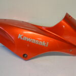 KAWASAKI VERSYS 650 ANNEE 2007 CACHE RESERVOIR D (1)