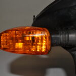 KAWASAKI VERSYS 650 ANNEE 2007 CLIGNOTANT G